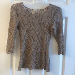 BKE Beige Lace Top ~ XS